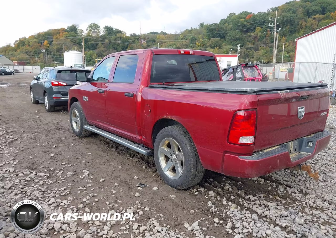 2015 Ram 1500 Express VIN:1C6RR7KG8FS586886 - 3