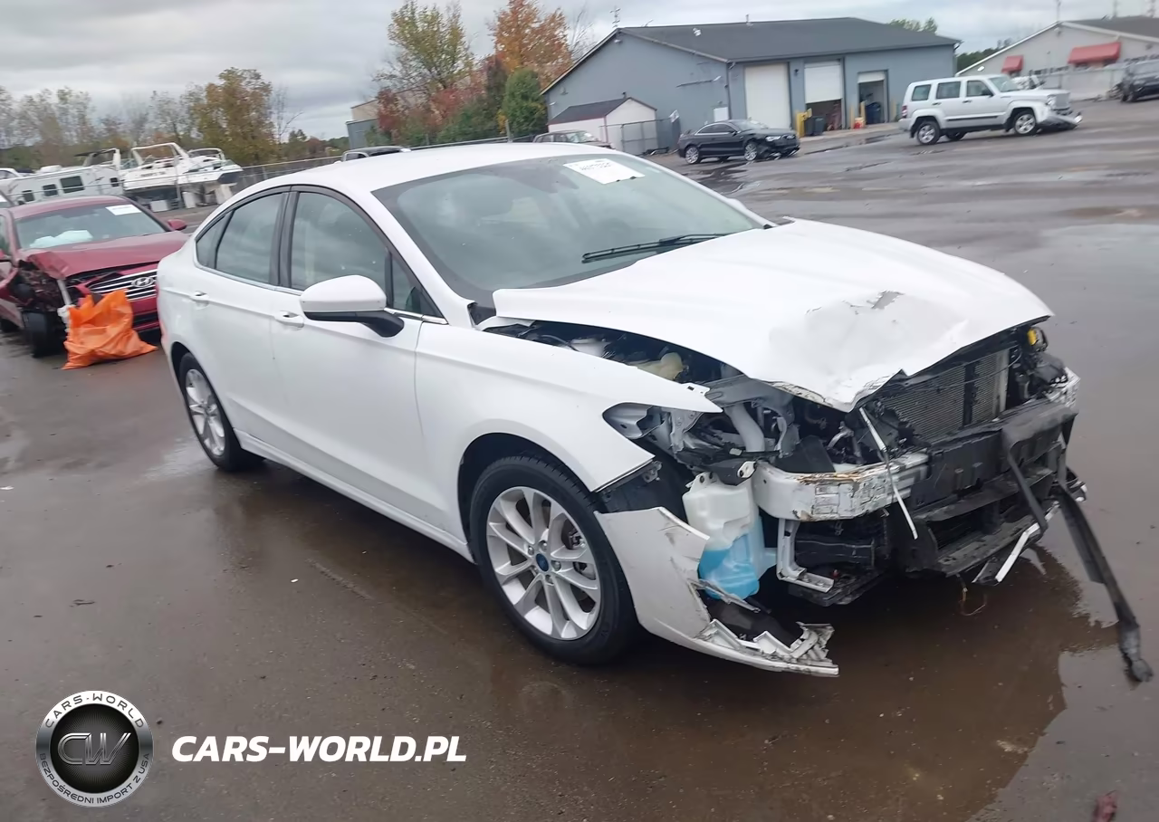 2020 Ford Fusion Se