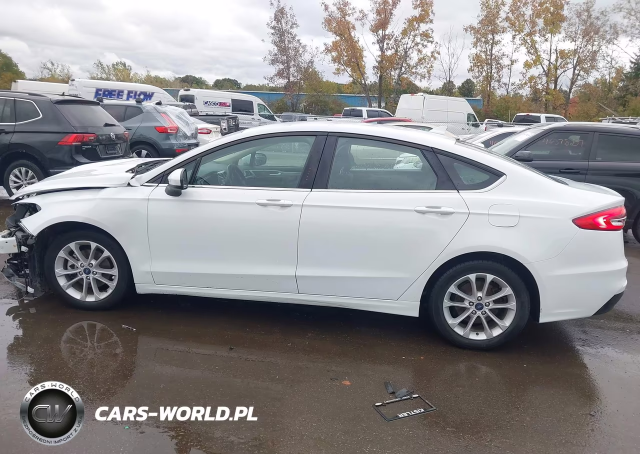 2020 Ford Fusion Se VIN:3FA6P0HD8LR246401 - 15