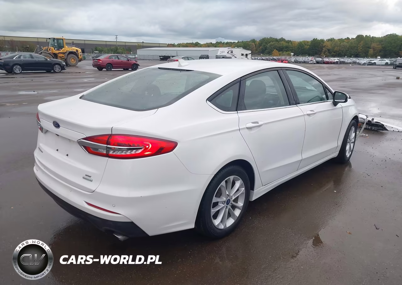 2020 Ford Fusion Se VIN:3FA6P0HD8LR246401 - 4