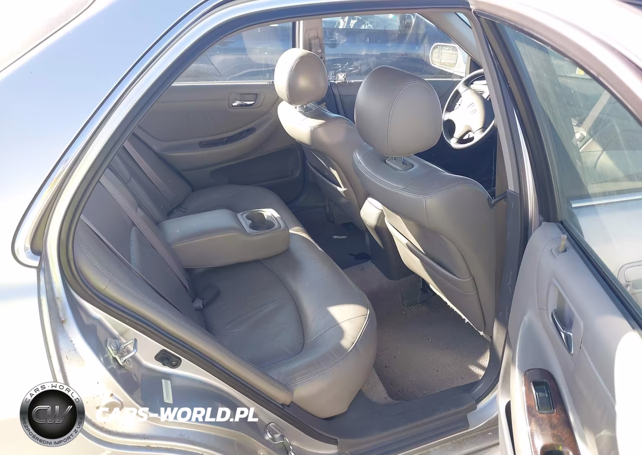 2001 Honda Accord 2.3 Ex VIN:JHMCG56601C027571 - 8