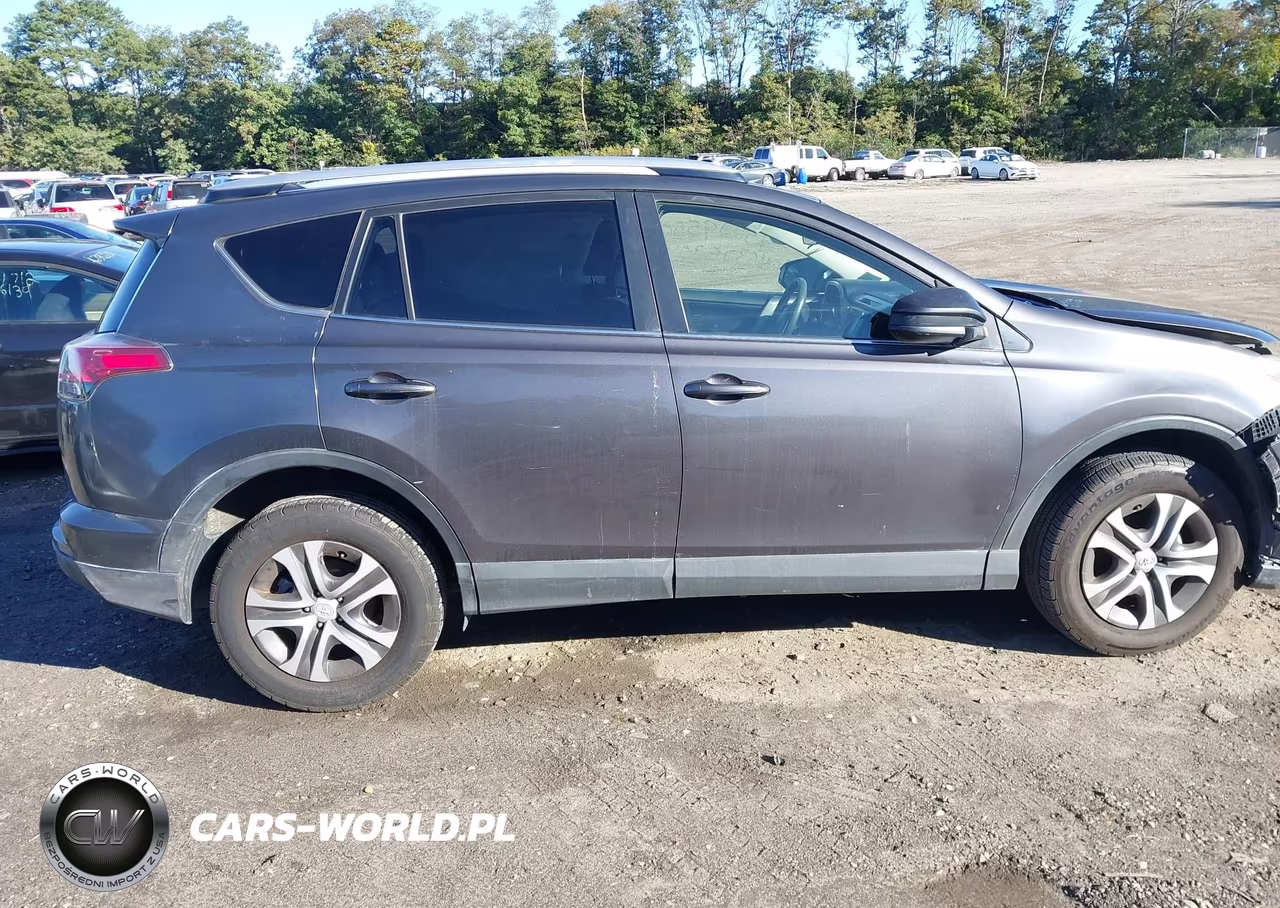 2016 Toyota Rav4 Le VIN:JTMZFREV2GJ086415 - 13