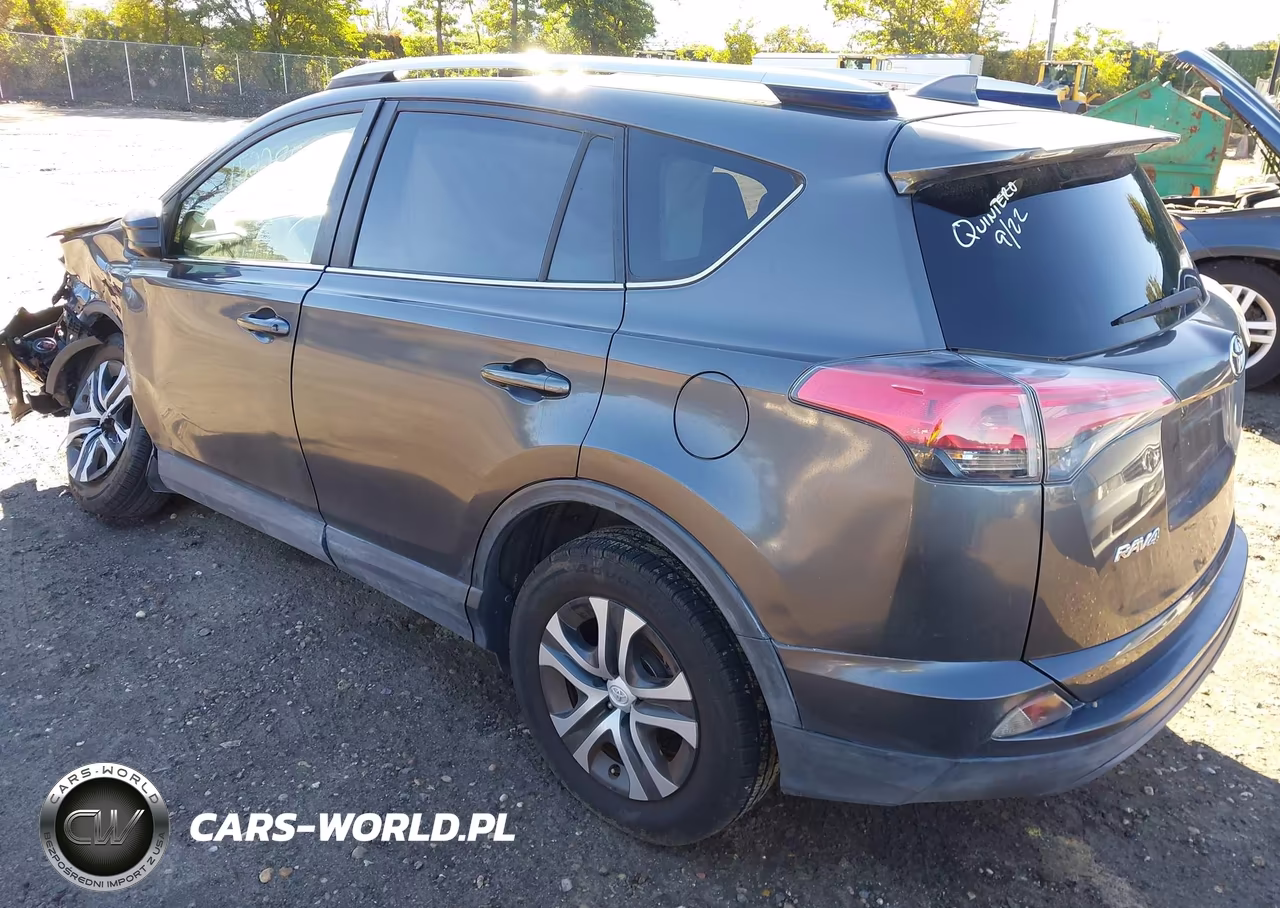 2016 Toyota Rav4 Le VIN:JTMZFREV2GJ086415 - 3