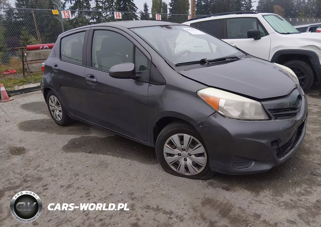 2012 Toyota Yaris Le