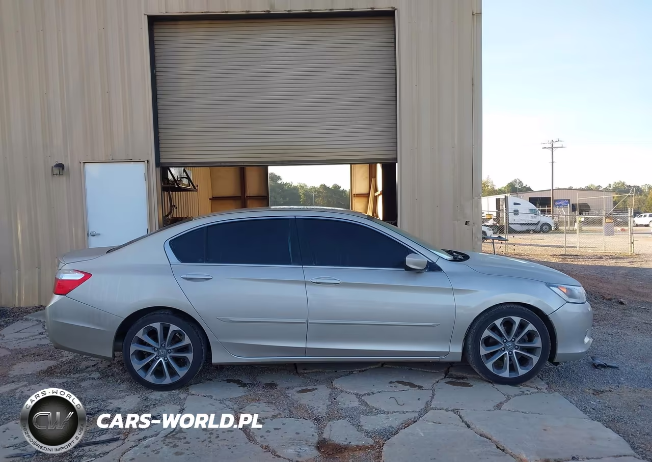 2014 Honda Accord Sport VIN:1HGCR2F51EA082406 - 13