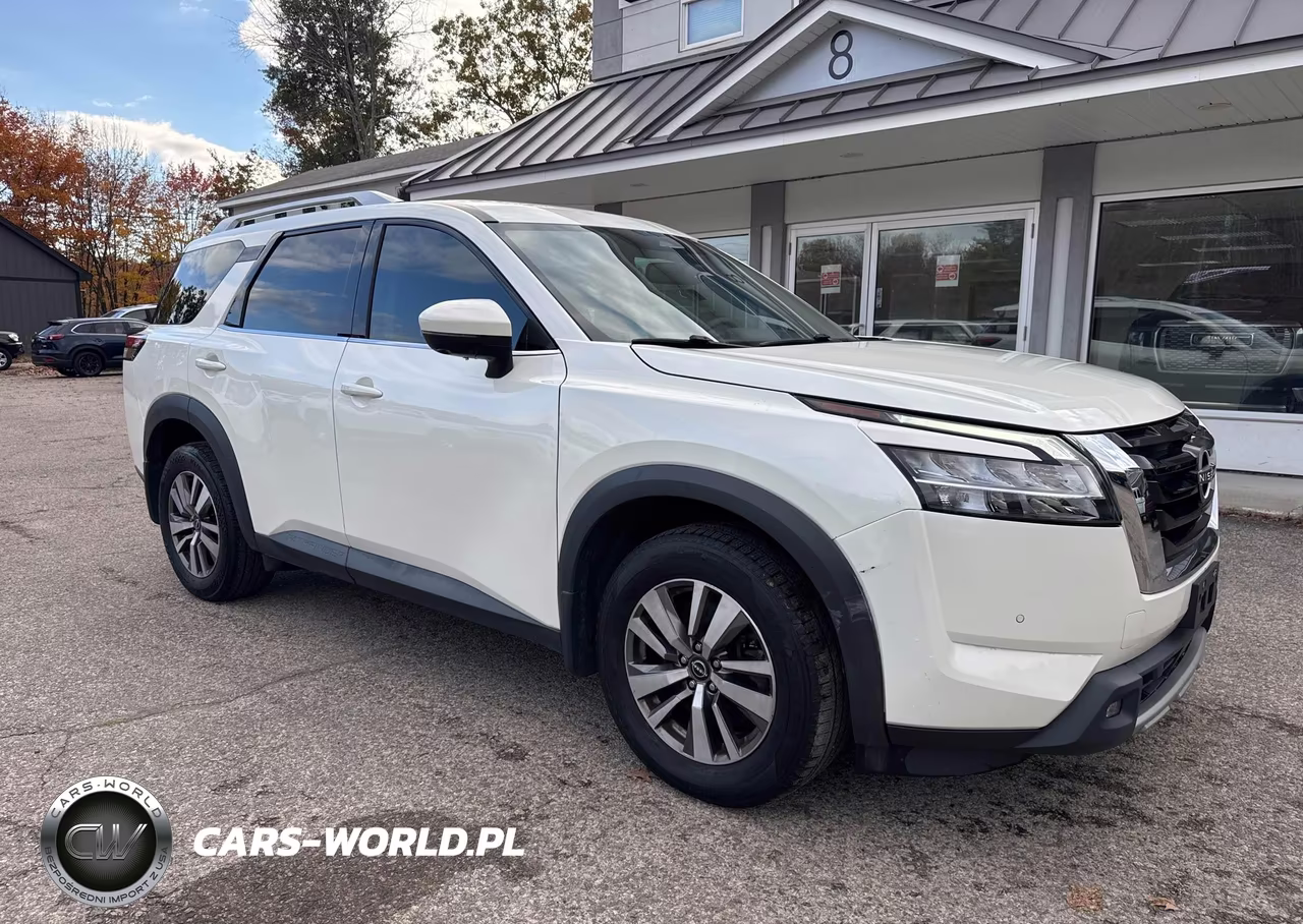 2022 Nissan Pathfinder Sl 4Wd