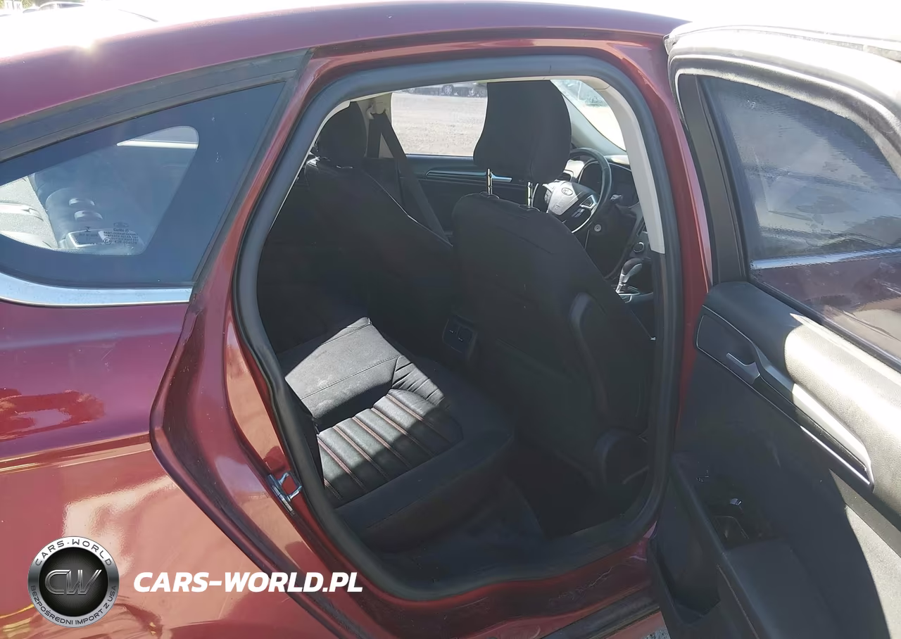 2015 Ford Fusion Se VIN:3FA6P0HD8FR217498 - 8