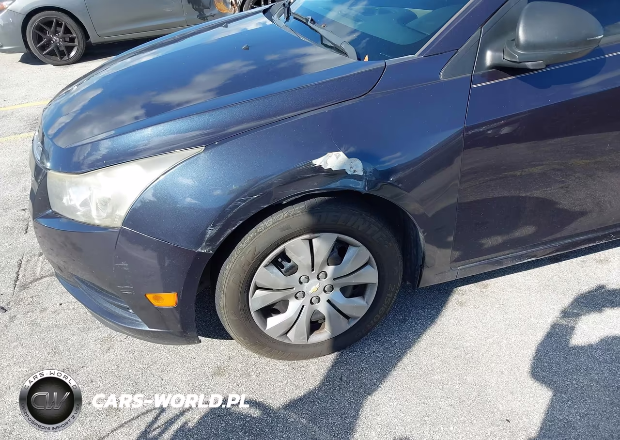 2014 Chevrolet Cruze Ls Auto VIN:1G1PA5SG0E7228686 - 15