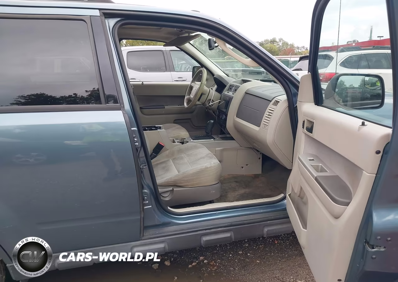 2012 Ford Escape Xlt VIN:1FMCU9DG2CKA23927 - 5
