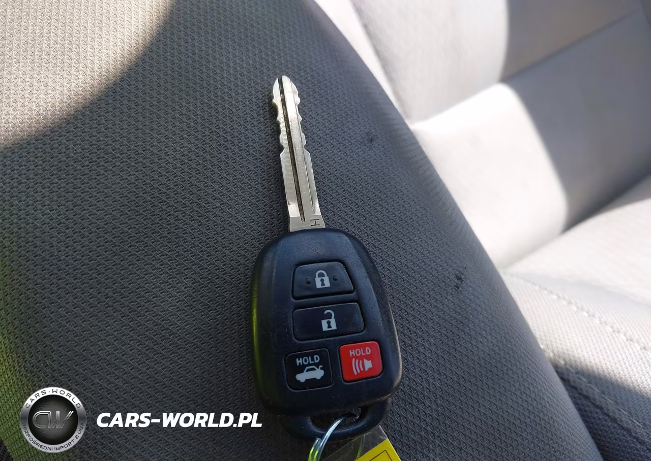 2014 Toyota Corolla Le VIN:2T1BURHE9EC134150 - 11