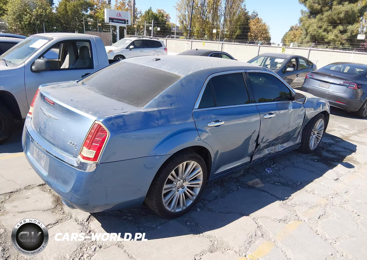 2011 Chrysler 300 Limited VIN:2C3CA5CG2BH580998 - 4