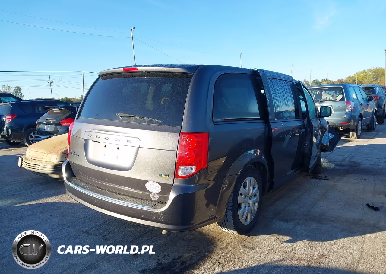 2019 Dodge Grand Caravan Se VIN:2C4RDGBG8KR728835 - 4