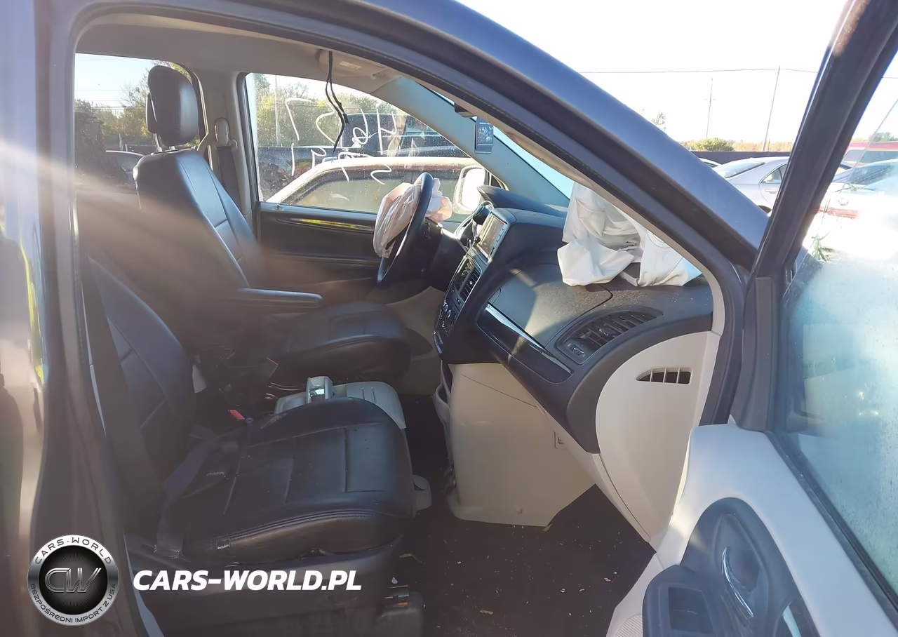 2019 Dodge Grand Caravan Se VIN:2C4RDGBG8KR728835 - 5