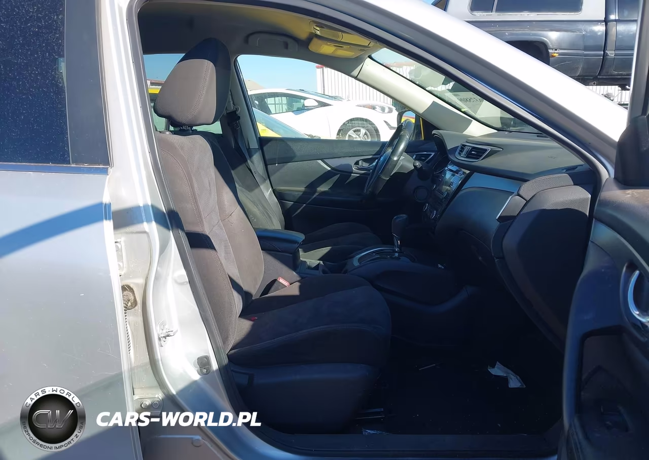 2015 Nissan Rogue Sv VIN:KNMAT2MV1FP500245 - 5