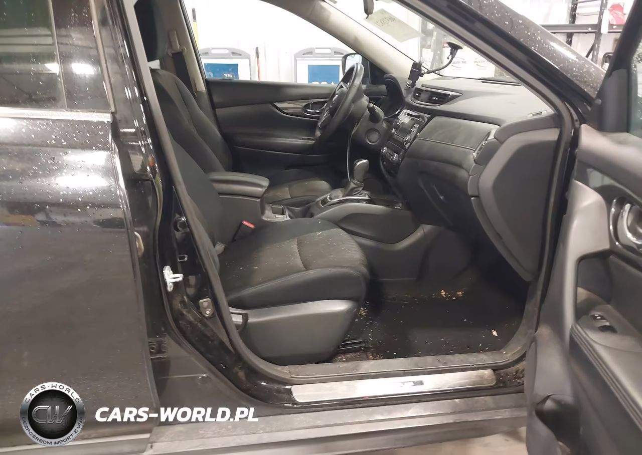 2017 Nissan Rogue Sv VIN:5N1AT2MT5HC828935 - 5