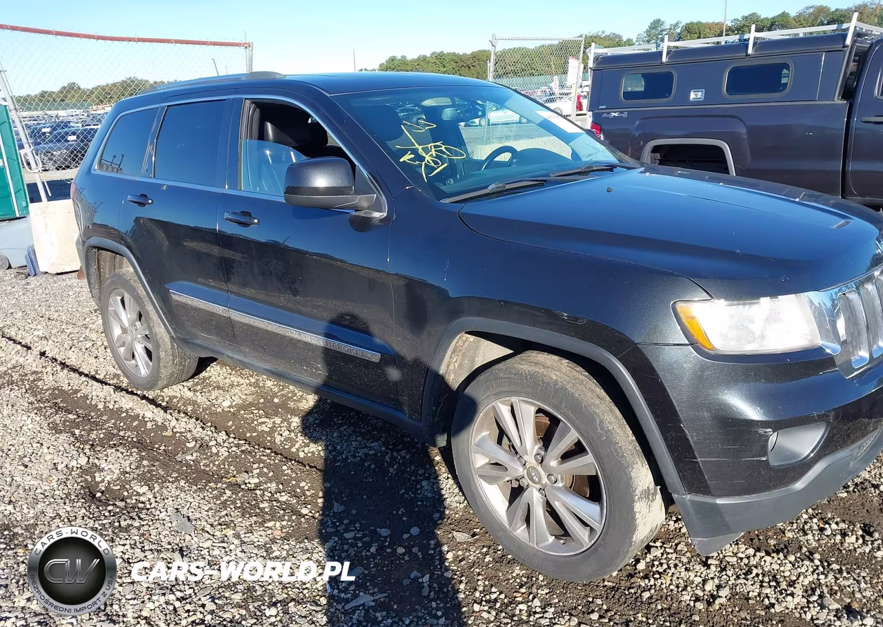 2013 Jeep Grand Cherokee Laredo VIN:1C4RJFAGXDC604498 - 6