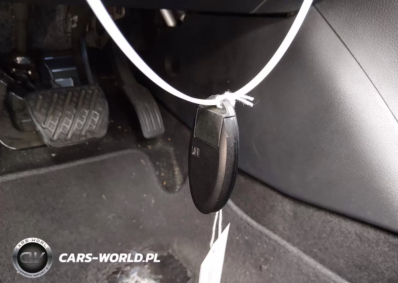 2019 Nissan Sentra Sr VIN:3N1AB7AP0KY412076 - 11
