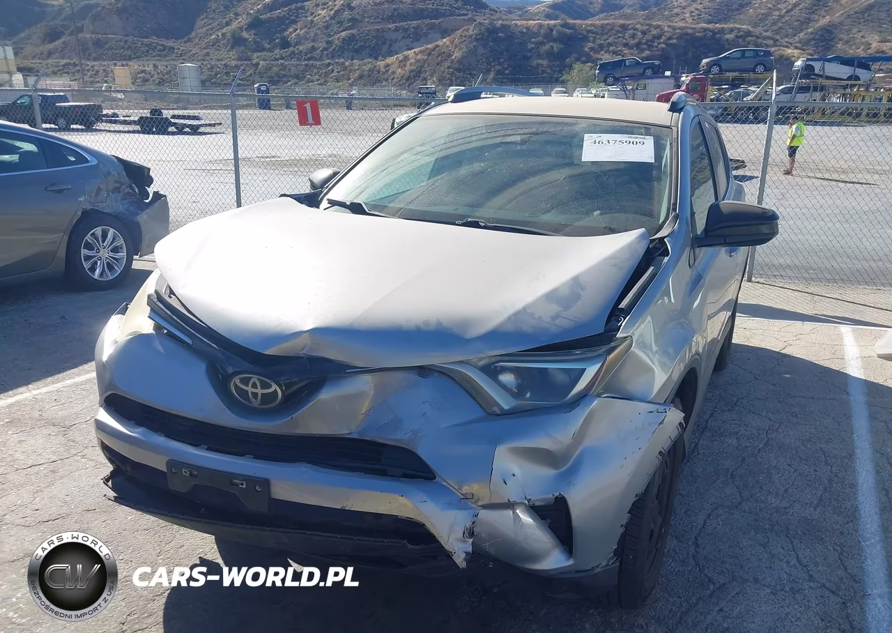 2017 Toyota Rav4 Le VIN:2T3ZFREV7HW374241 - 2
