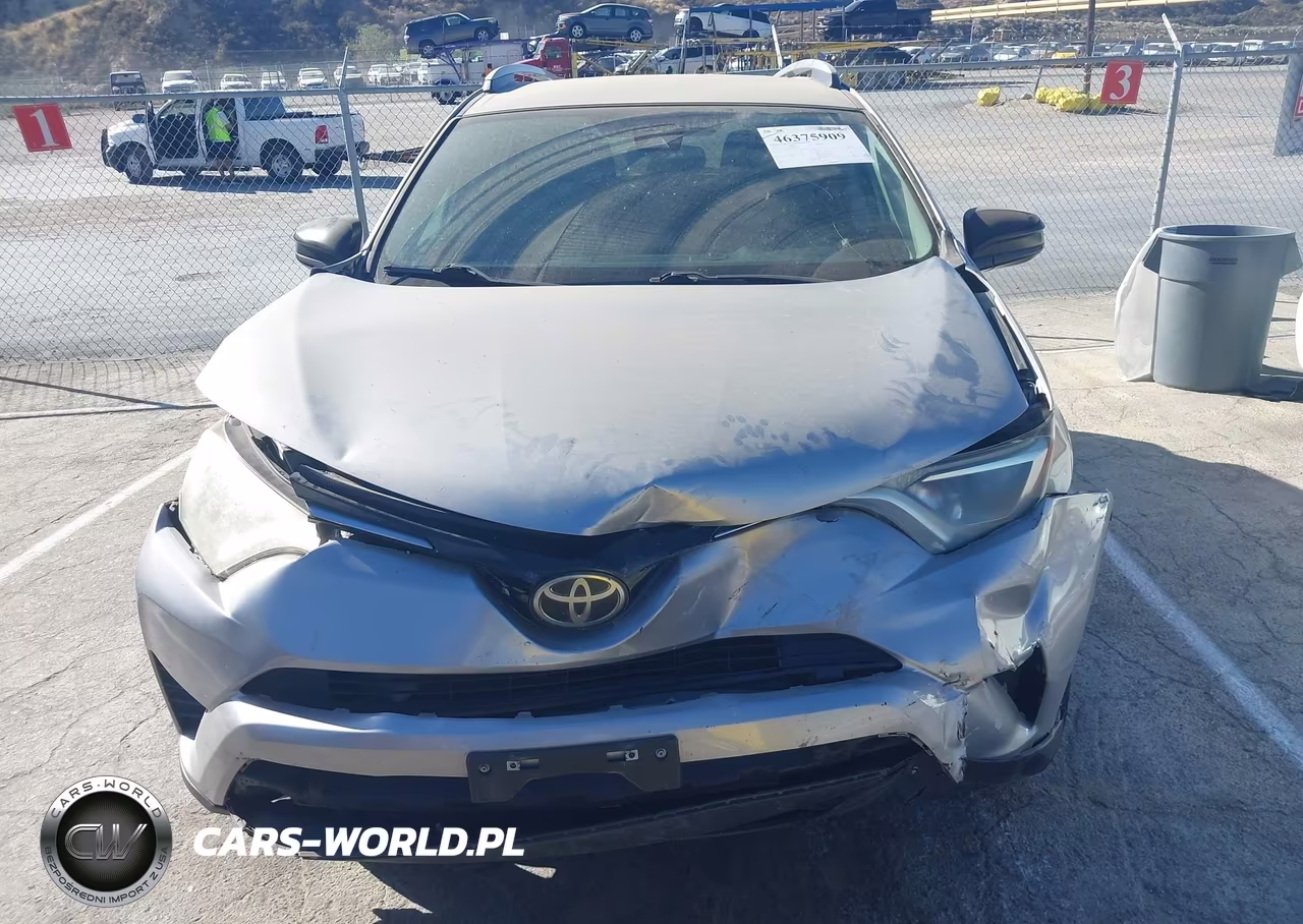 2017 Toyota Rav4 Le VIN:2T3ZFREV7HW374241 - 6