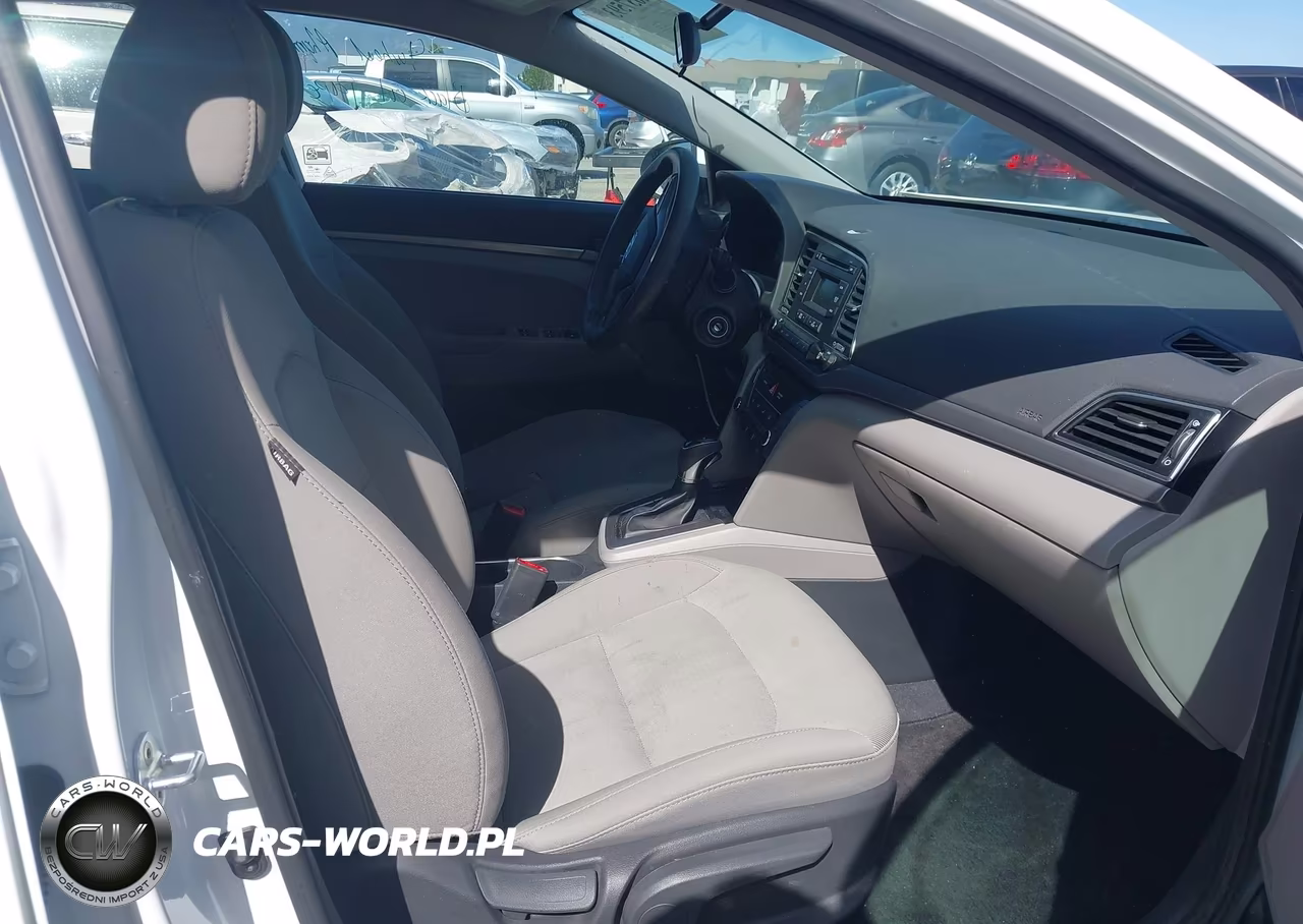 2017 Hyundai Elantra Se VIN:5NPD74LF2HH111748 - 5
