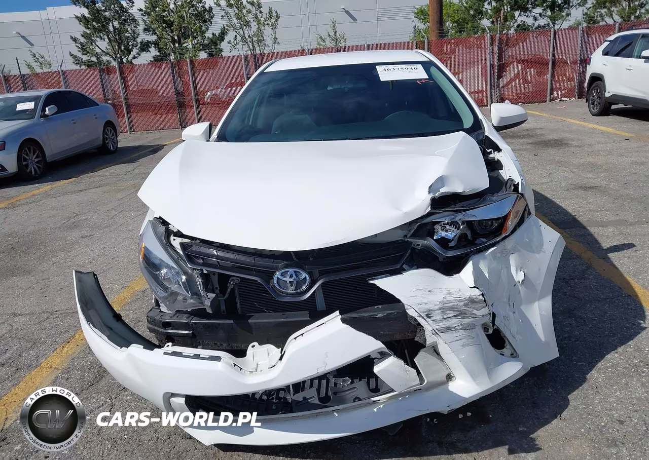2015 Toyota Corolla Le Plus VIN:5YFBURHE0FP340152 - 13