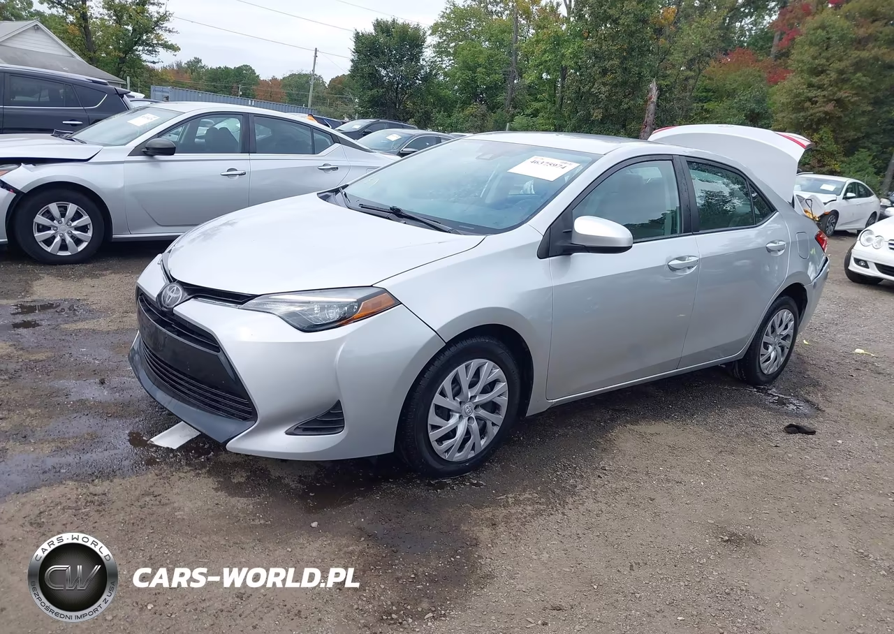 2019 Toyota Corolla Le VIN:2T1BURHE1KC210360 - 2