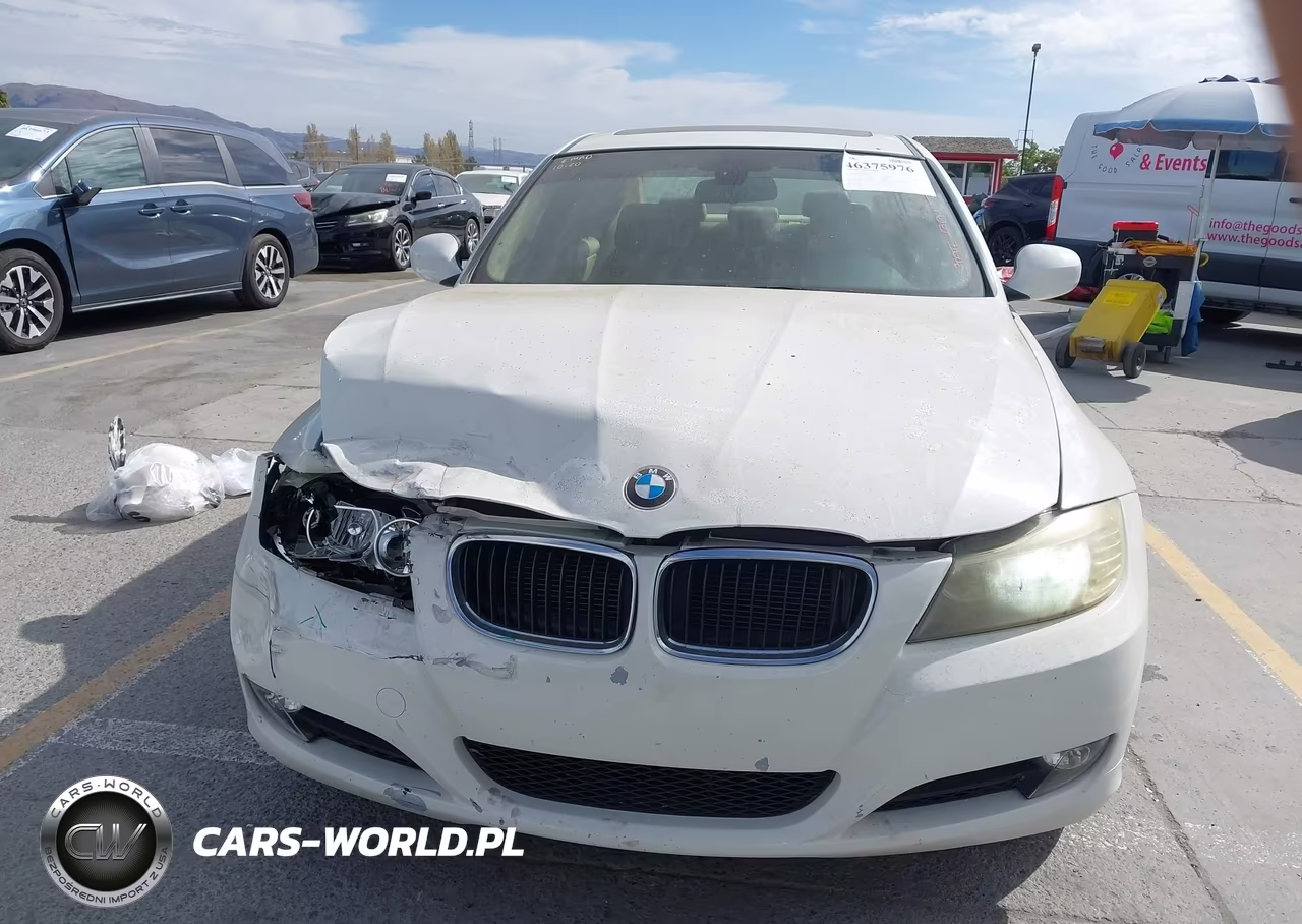 2011 BMW 328I VIN:WBAPH5G50BNM83269 - 12