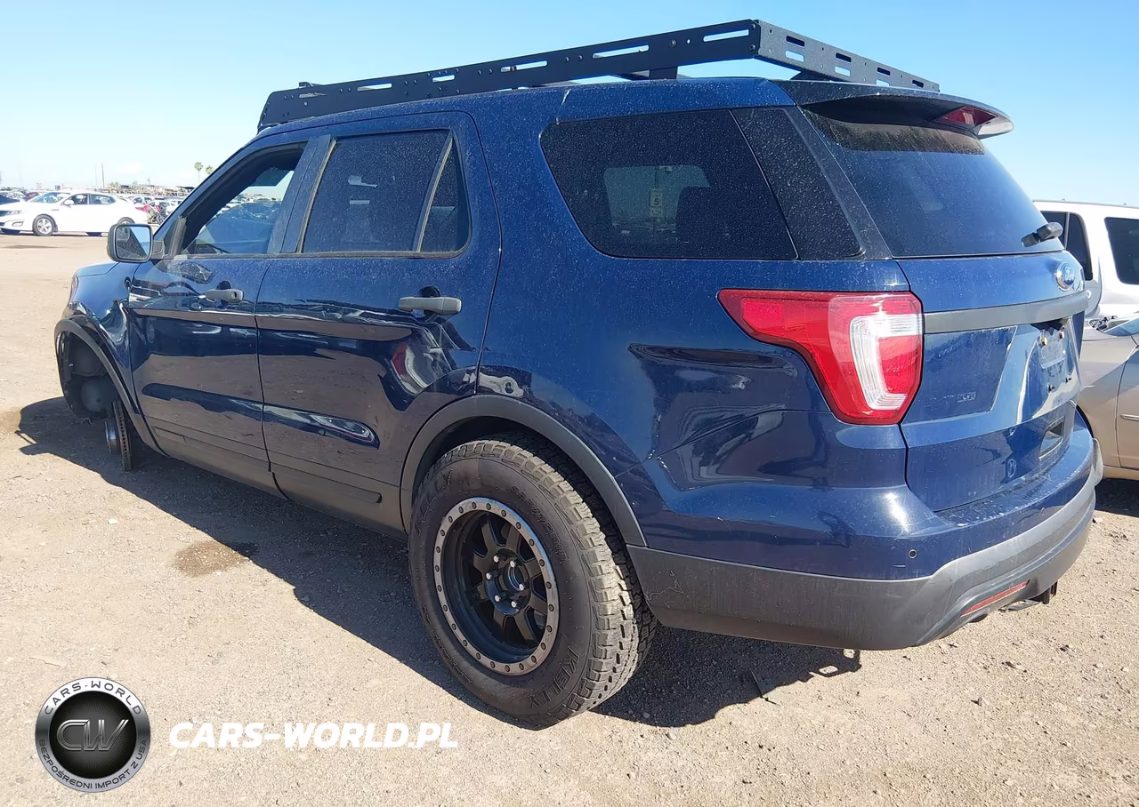 2017 Ford Utility Police Interceptor VIN:1FM5K8AR6HGE13454 - 3