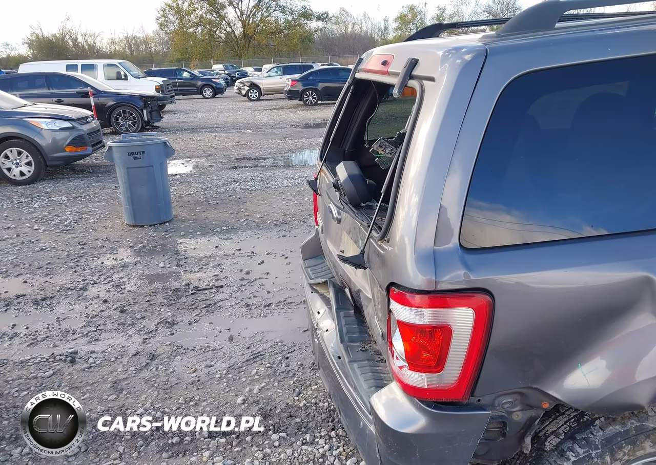 2011 Ford Escape Xlt VIN:1FMCU0DGXBKB92233 - 13