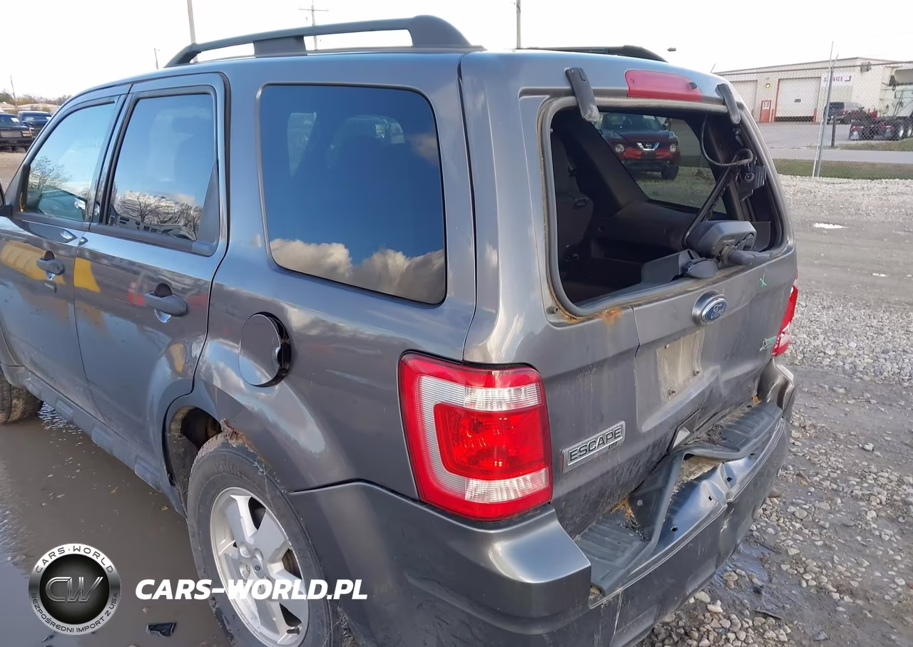 2011 Ford Escape Xlt VIN:1FMCU0DGXBKB92233 - 14