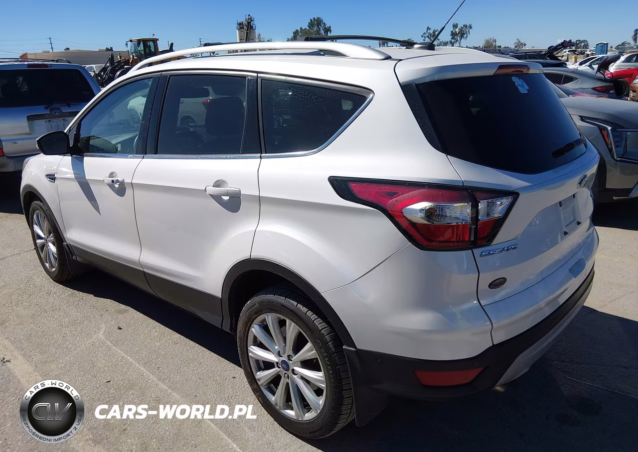 2017 Ford Escape Titanium VIN:1FMCU0JD6HUD20555 - 3