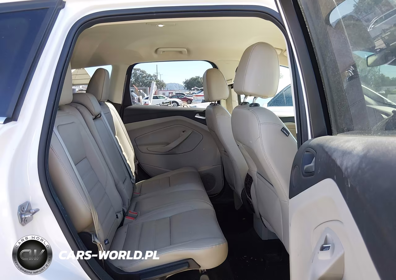 2017 Ford Escape Titanium VIN:1FMCU0JD6HUD20555 - 8