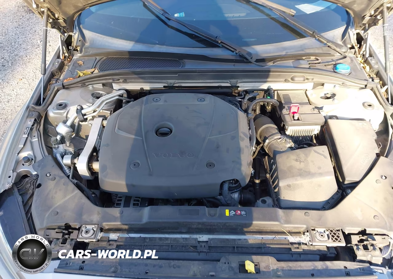 2020 Volvo S60 T5 Momentum VIN:7JR102FK9LG032399 - 10