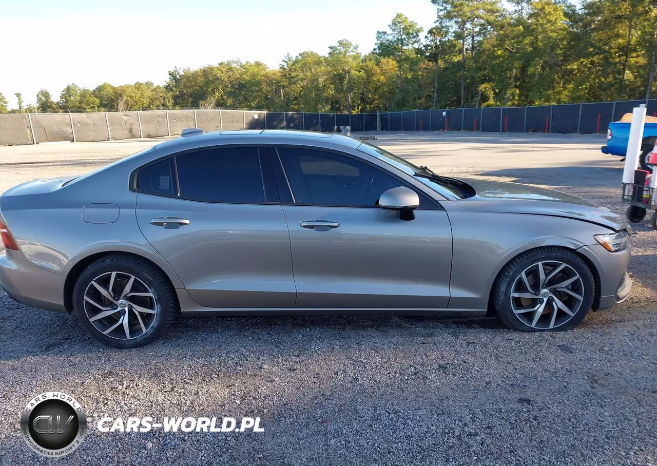 2020 Volvo S60 T5 Momentum VIN:7JR102FK9LG032399 - 13