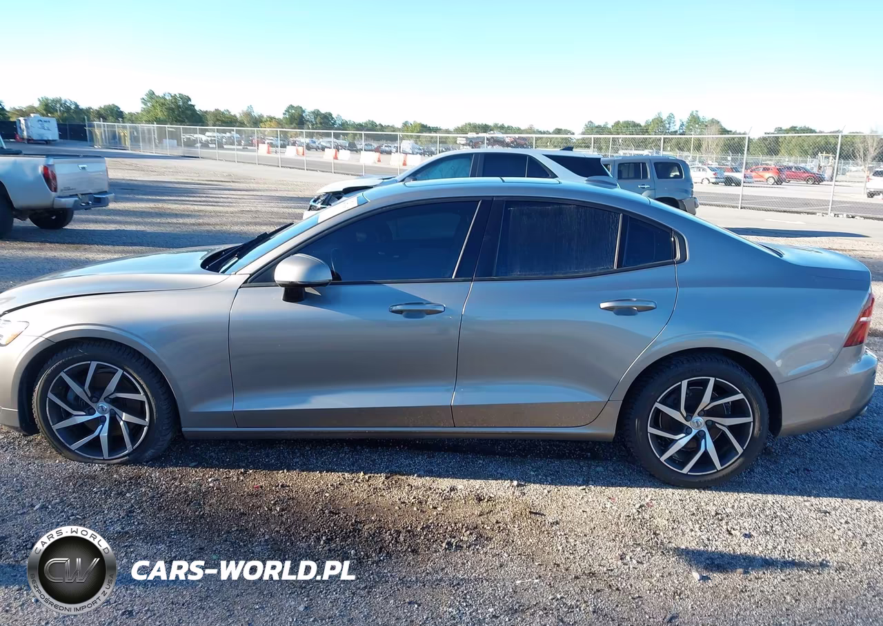 2020 Volvo S60 T5 Momentum VIN:7JR102FK9LG032399 - 14
