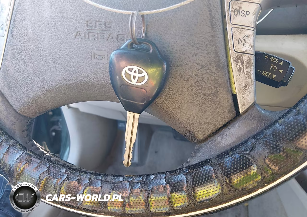 2010 Toyota Camry Xle VIN:4T1BF3EK2AU531726 - 11