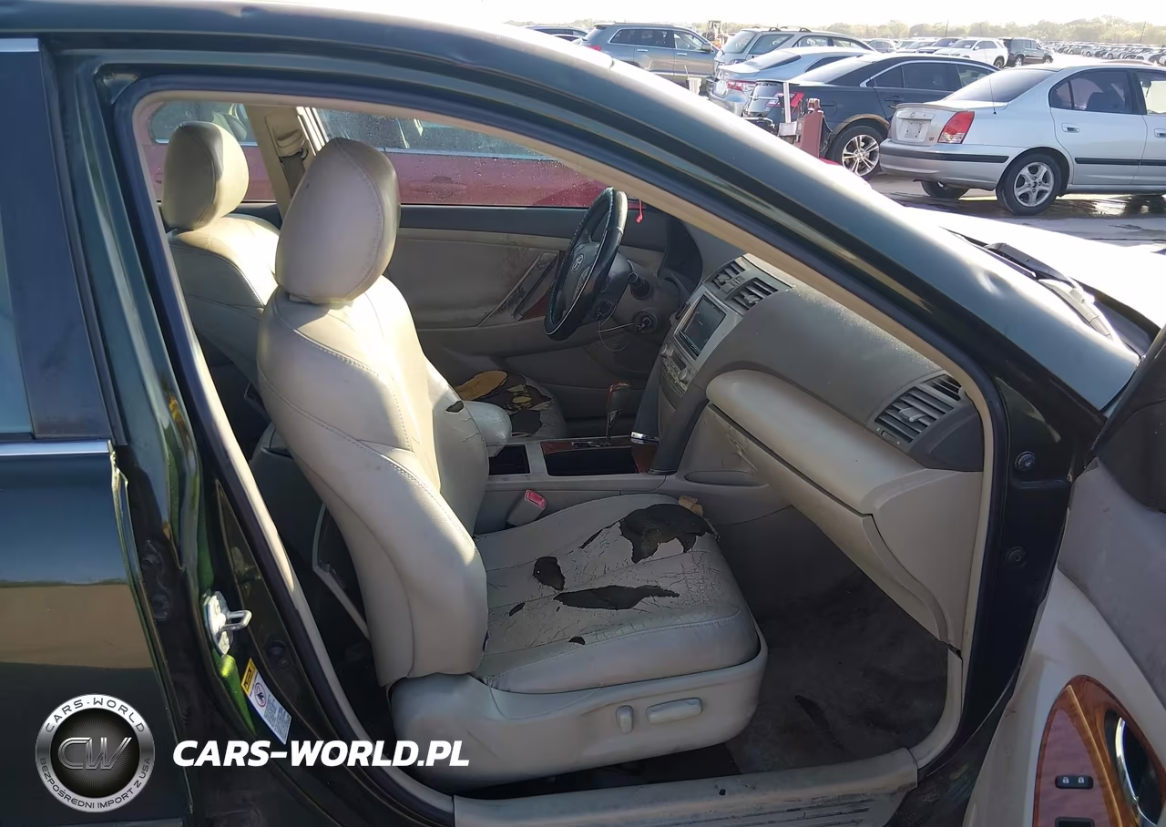 2010 Toyota Camry Xle VIN:4T1BF3EK2AU531726 - 5