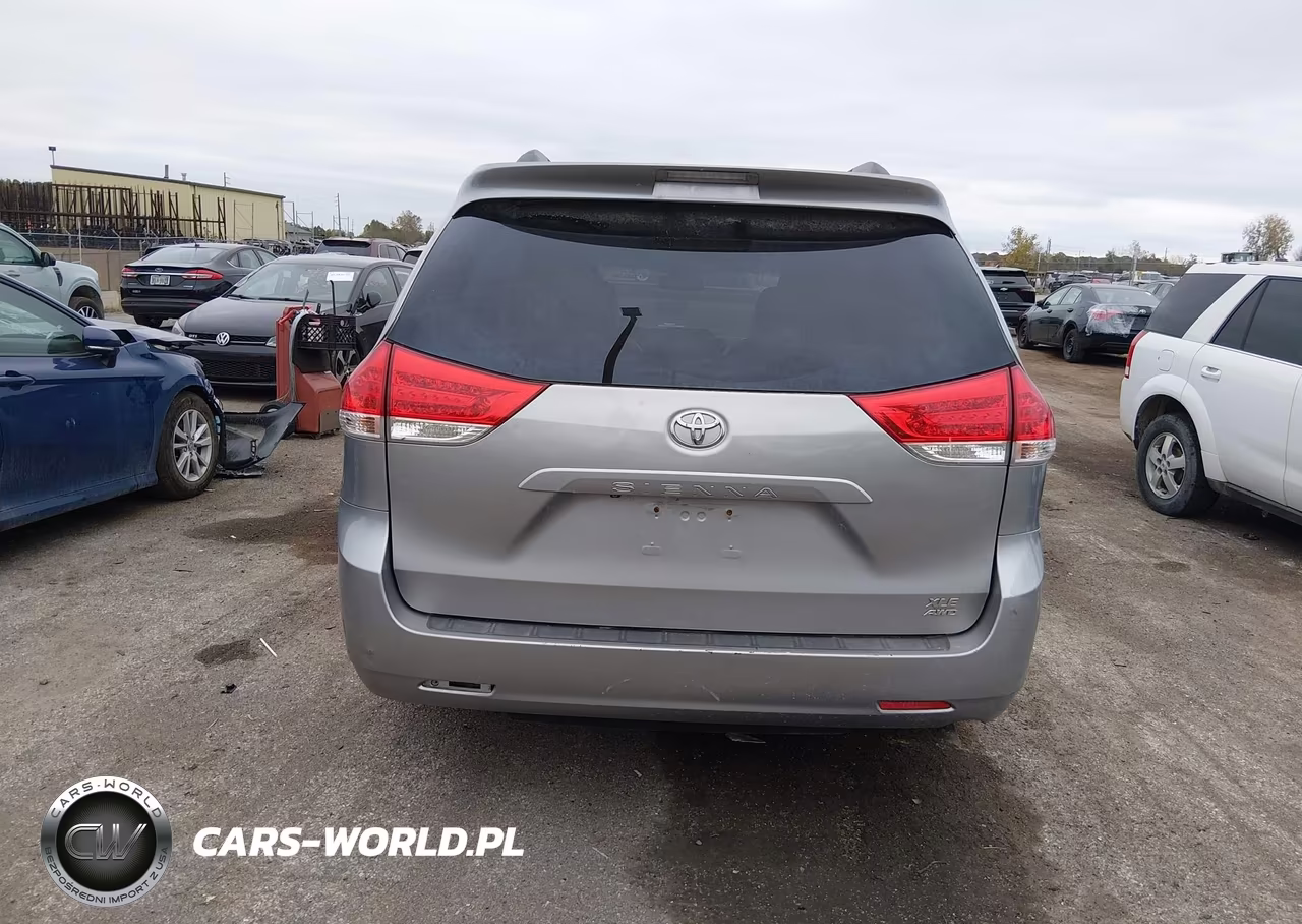 2011 Toyota Sienna Xle VIN:5TDDK3DC2BS025743 - 16