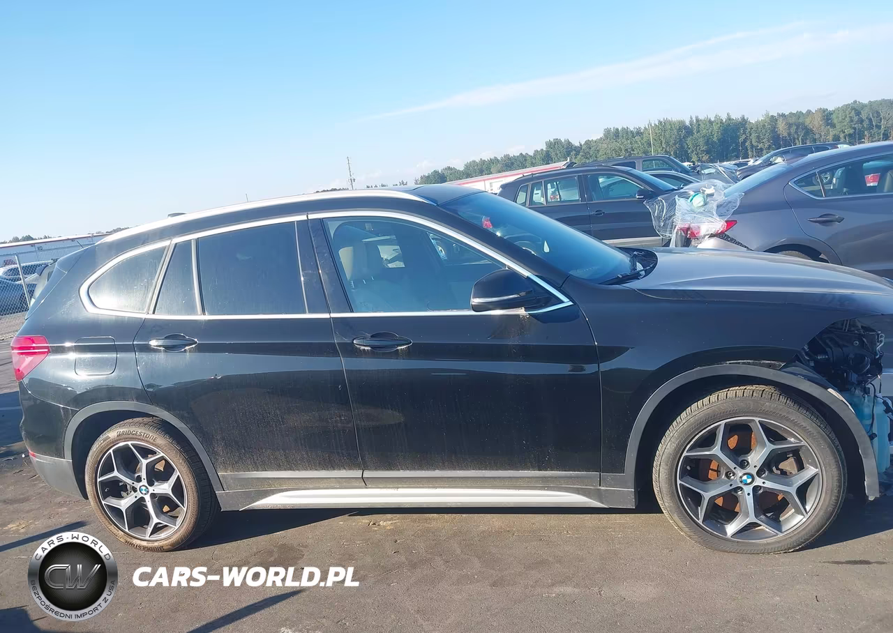 2018 BMW X1 Sdrive28I VIN:WBXHU7C32J5L07795 - 13
