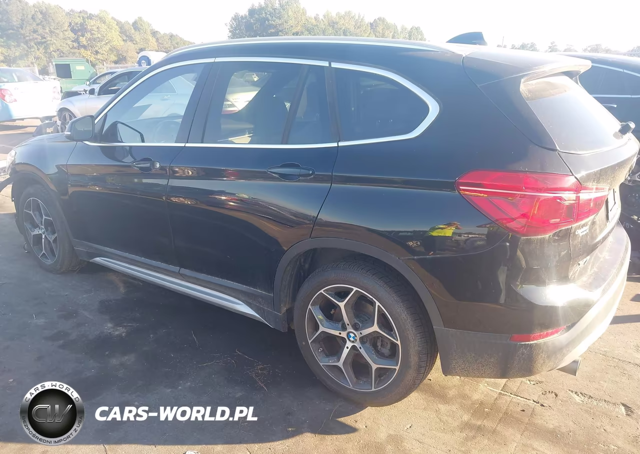 2018 BMW X1 Sdrive28I VIN:WBXHU7C32J5L07795 - 3