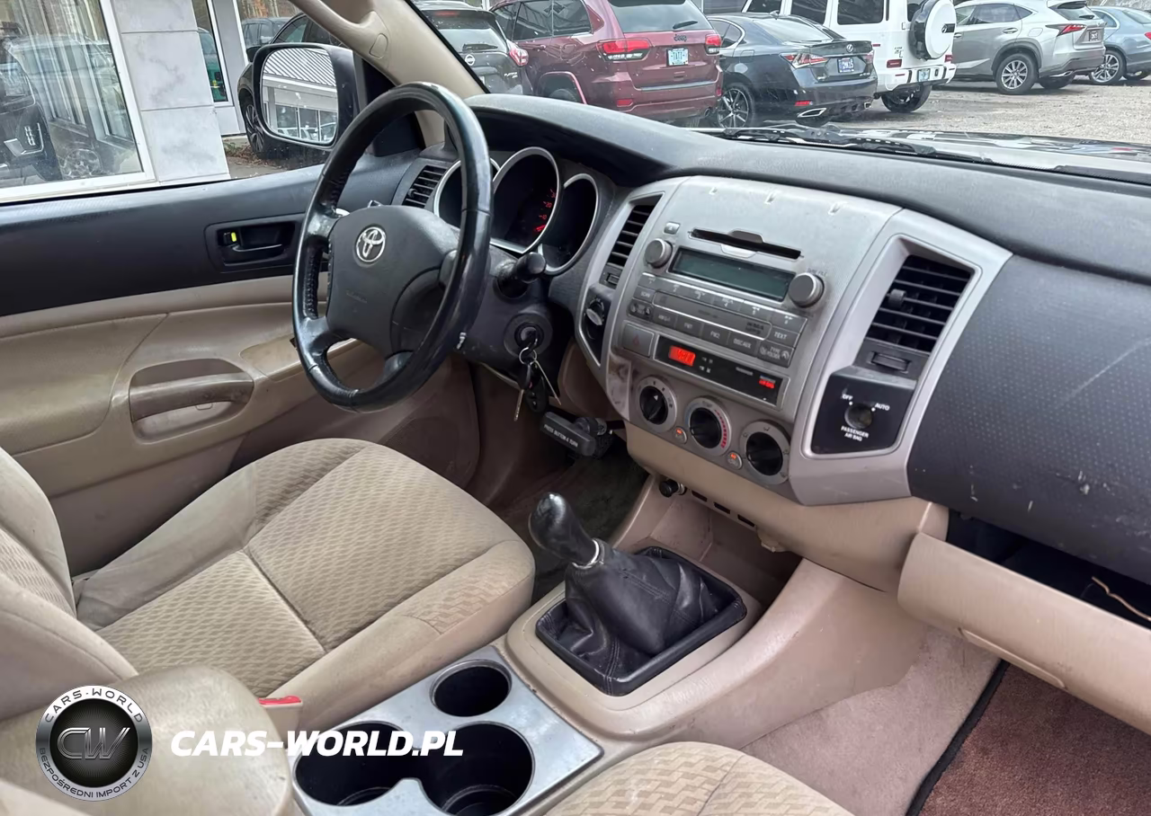 2010 Toyota Tacoma V6 VIN:5TEUU4EN6AZ733639 - 6