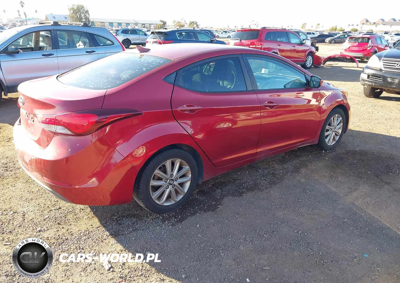 2014 Hyundai Elantra Se VIN:5NPDH4AE5EH475911 - 4