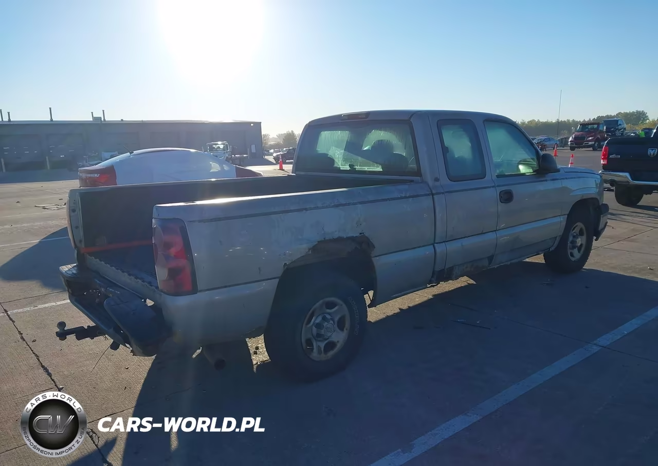 2004 Chevrolet Silverado 1500 Work Truck VIN:1GCEC19X24Z282498 - 4