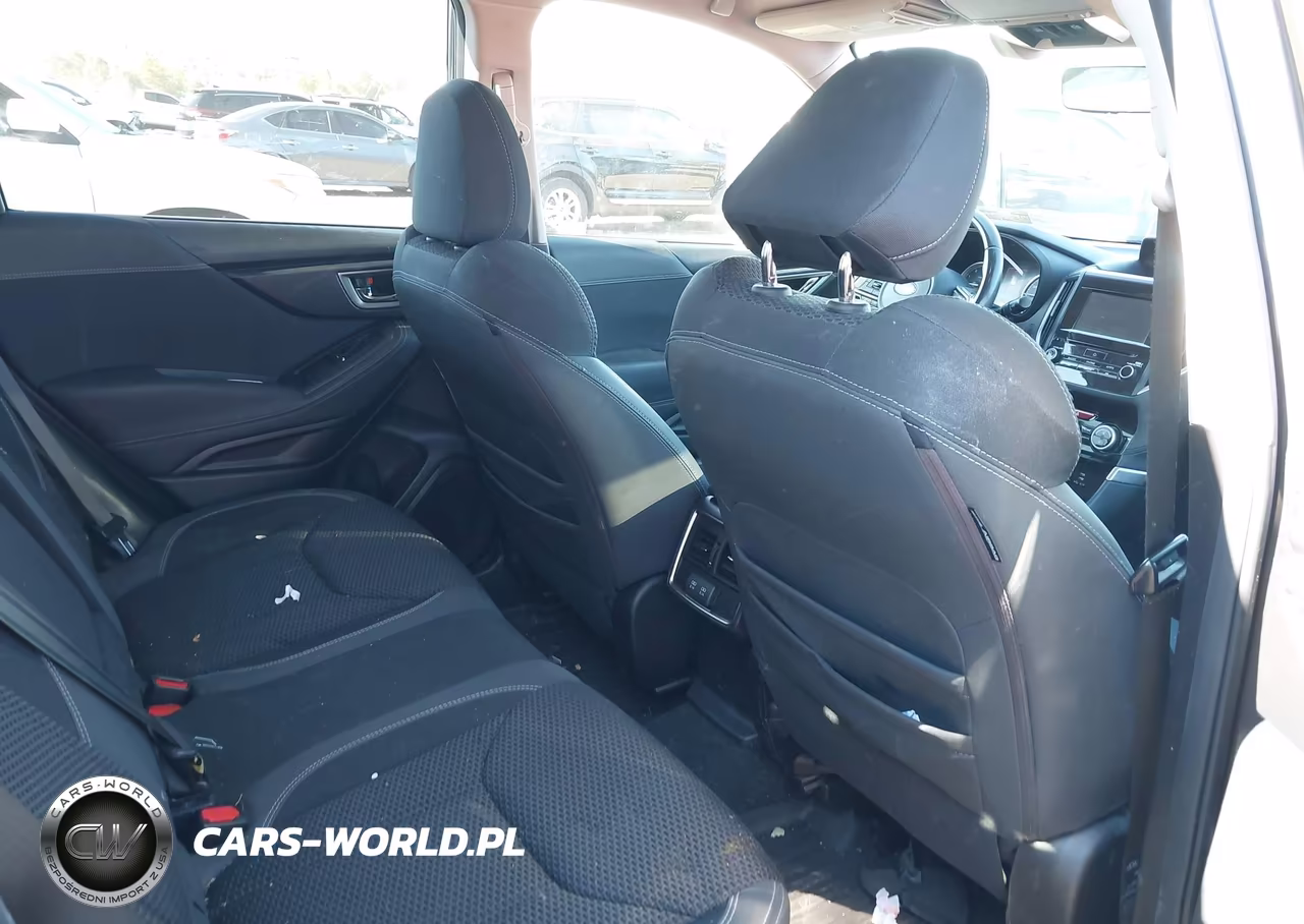 2019 Subaru Forester Premium VIN:JF2SKAGC3KH453057 - 8