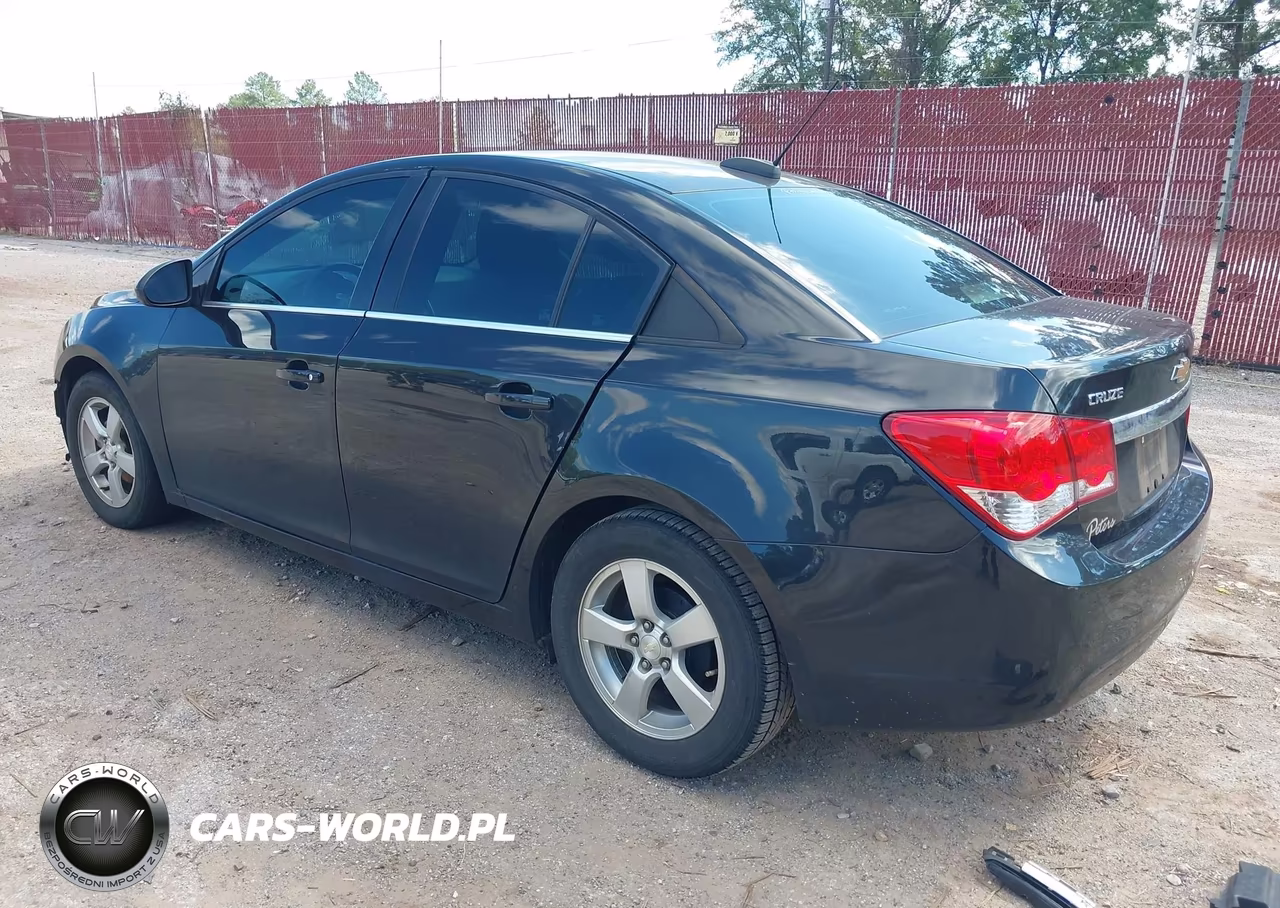 2016 Chevrolet Cruze Limited 1Lt Auto VIN:1G1PE5SB9G7107957 - 3