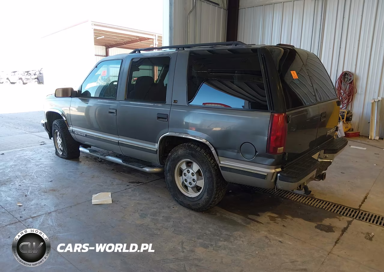 1999 Chevrolet Tahoe Ls VIN:1GNEK13R1XJ416361 - 3