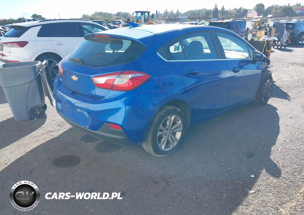 2019 Chevrolet Cruze Lt VIN:3G1BE6SM8KS571107 - 4