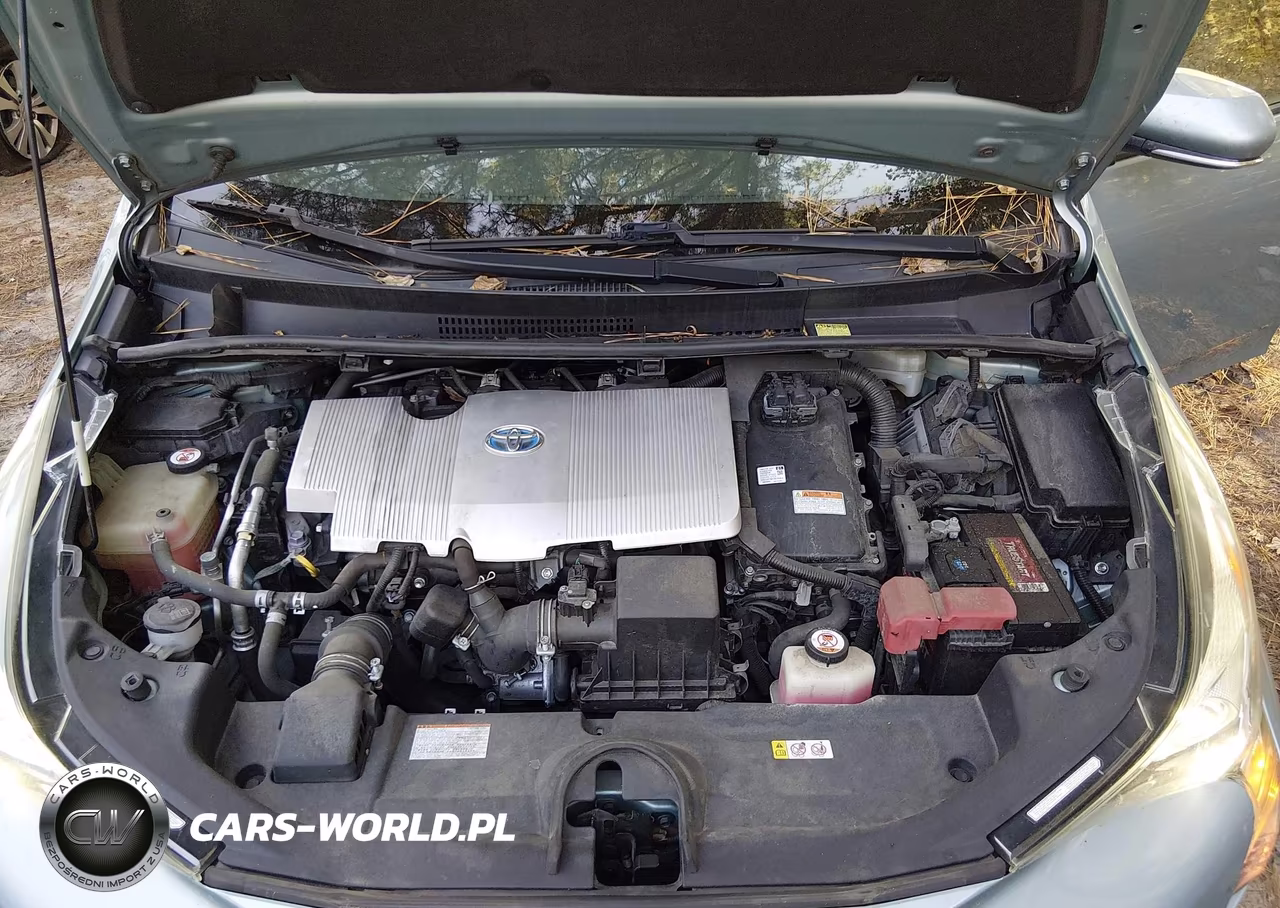 2018 Toyota Prius Two VIN:JTDKBRFU2J3058905 - 10