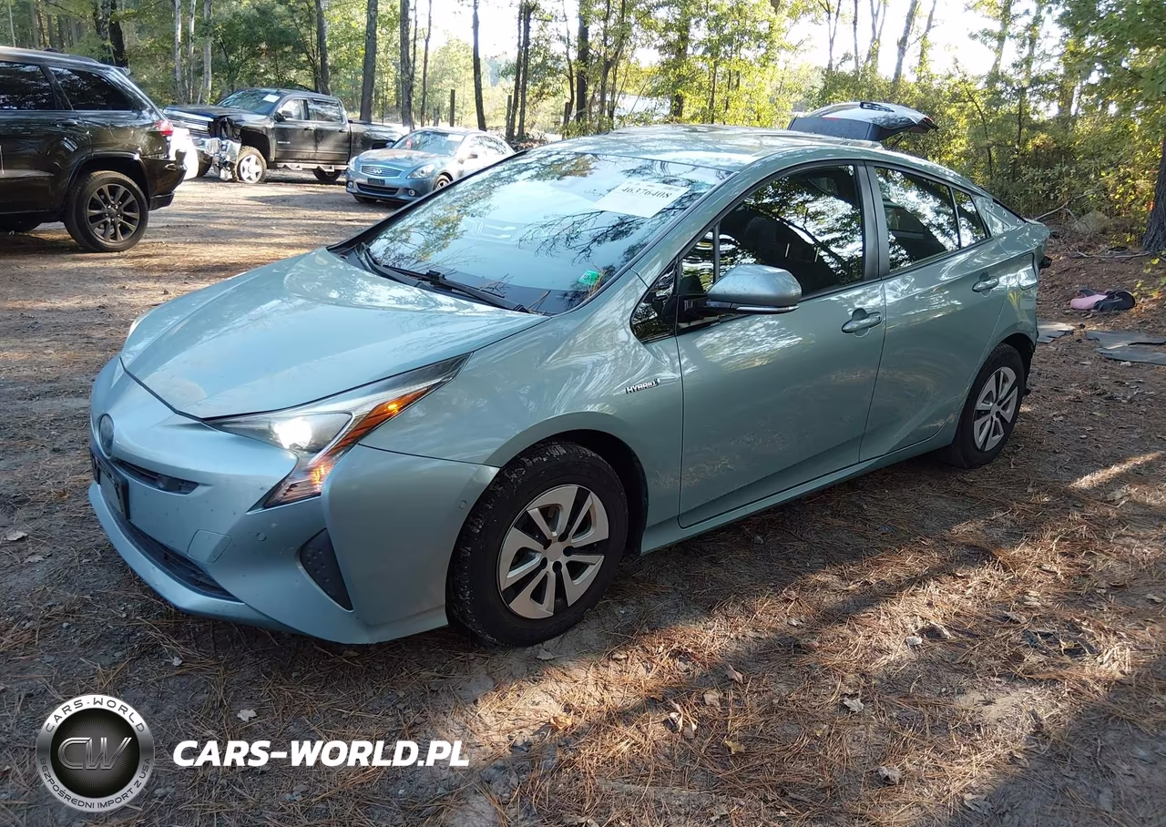 2018 Toyota Prius Two VIN:JTDKBRFU2J3058905 - 2