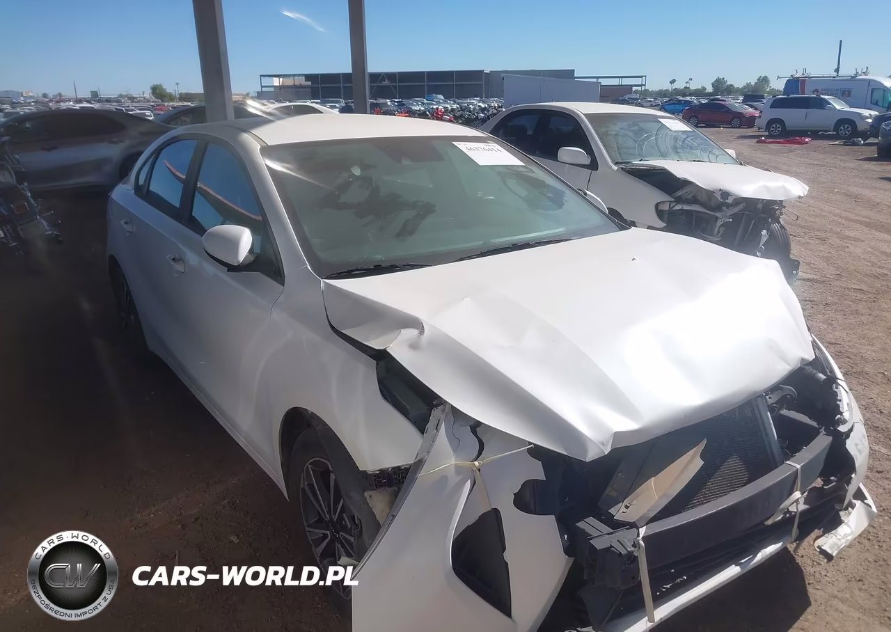 2022 Kia Forte Lxs
